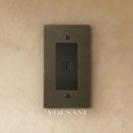 The Brass TV Socket (1-Gang) - Bronze With Patina / 1 Gang / TV