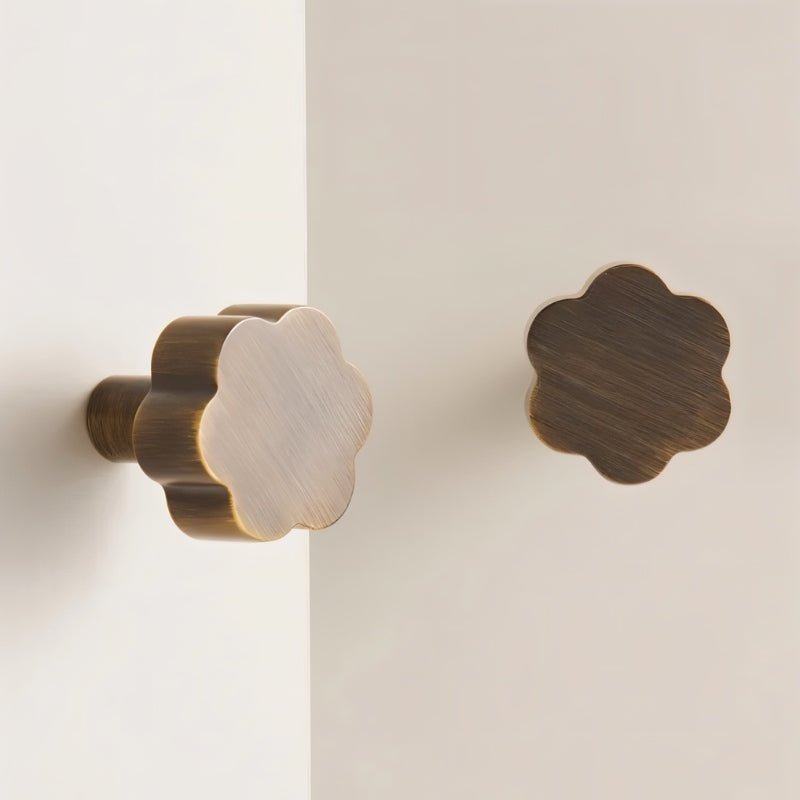 Floral Sculpted Cabinet Knobs, Vintage Kitchen & Wardrobe Hardware, Black Brass & Bronze Finishes, Set of 2, 1.1 x 1.1in