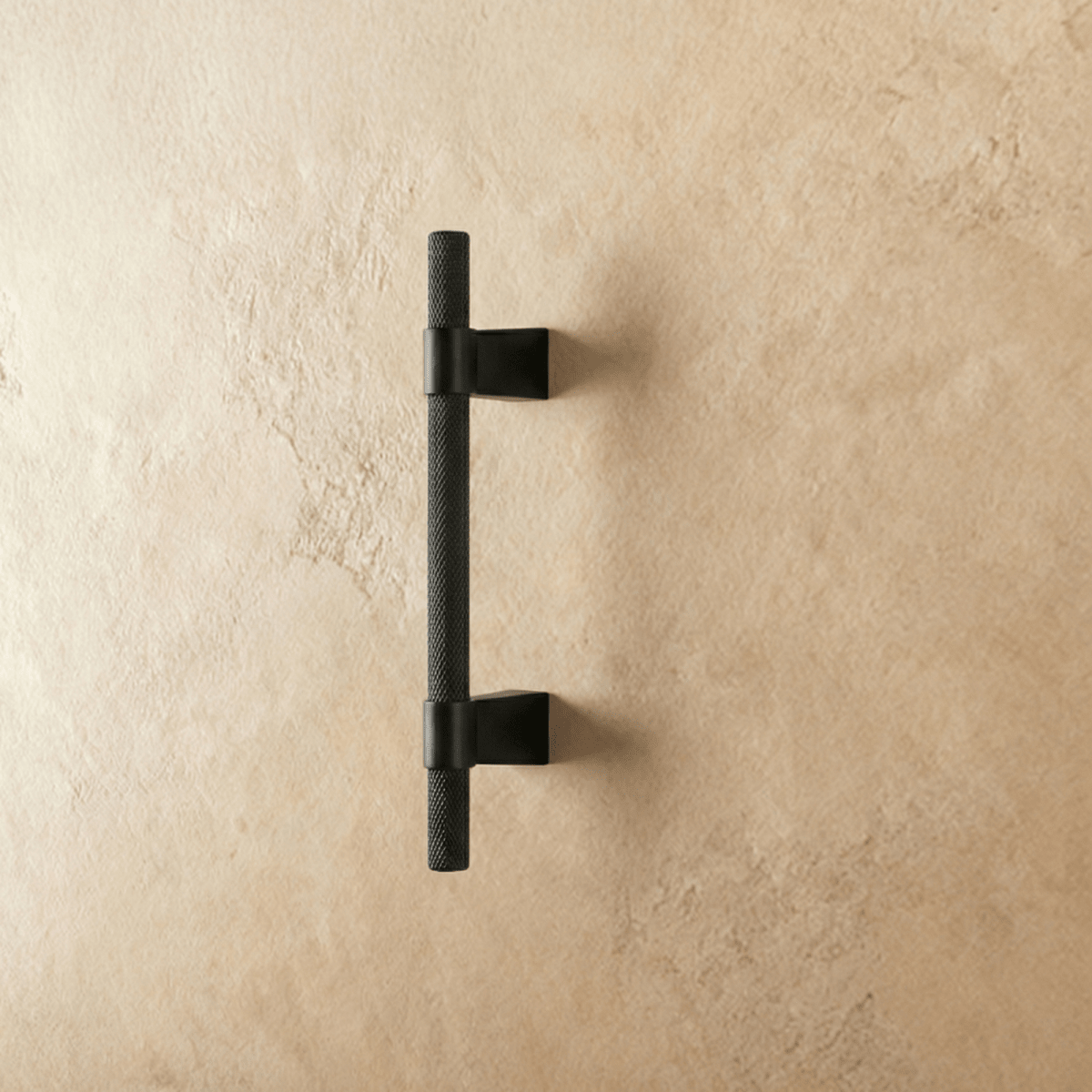 Knurled Cabinet Knobs & Drawer Pull Bars, Modern Kitchen & Wardrobe Hardware, Gold-Tone & Black Finish, Set of 2, 1.1-12.6in
