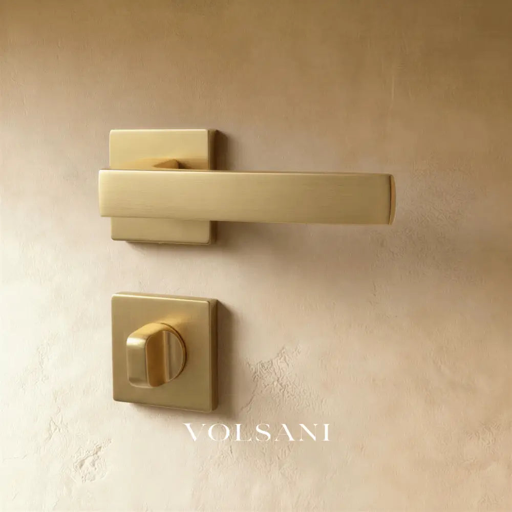 Vorel Handle and Lock - L5’’(12.8cm) x W2.1’’(5.4cm) x H2’’(5.2cm) / Gold