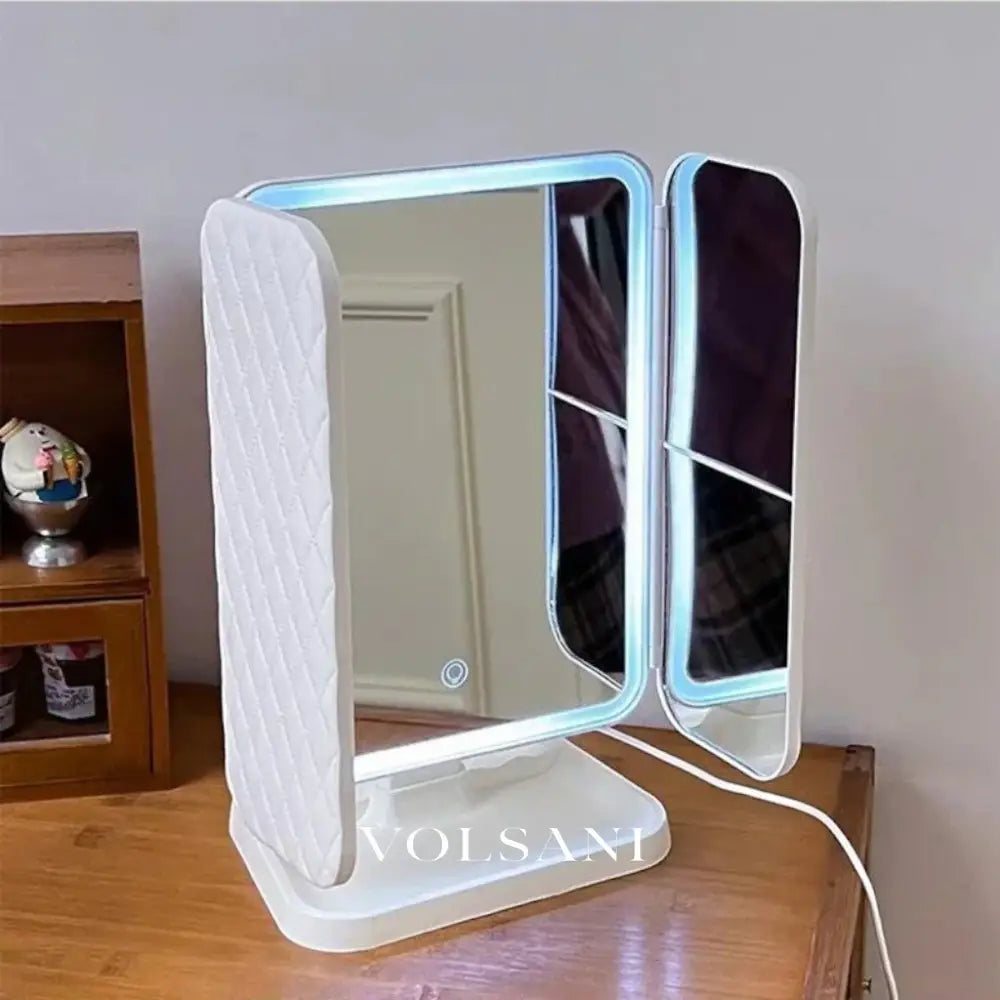 WIEKE: Drieluik Make-upspiegel met LED – Opvouwbaar & 2x/3x/10x Vergrotend - Volsani