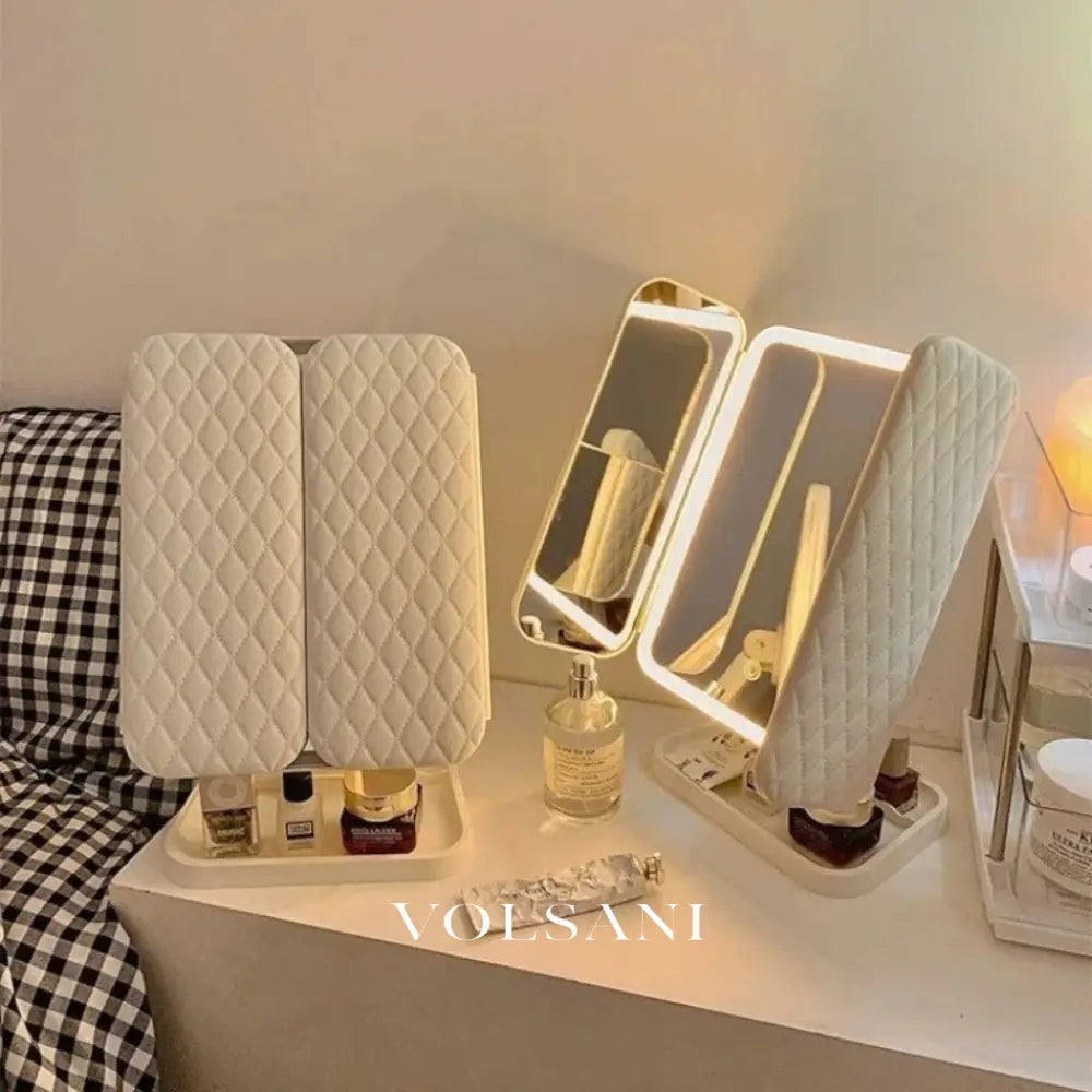 WIEKE: Drieluik Make-upspiegel met LED – Opvouwbaar & 2x/3x/10x Vergrotend - Volsani