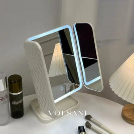 WIEKE: Drieluik Make-upspiegel met LED – Opvouwbaar & 2x/3x/10x Vergrotend - Volsani