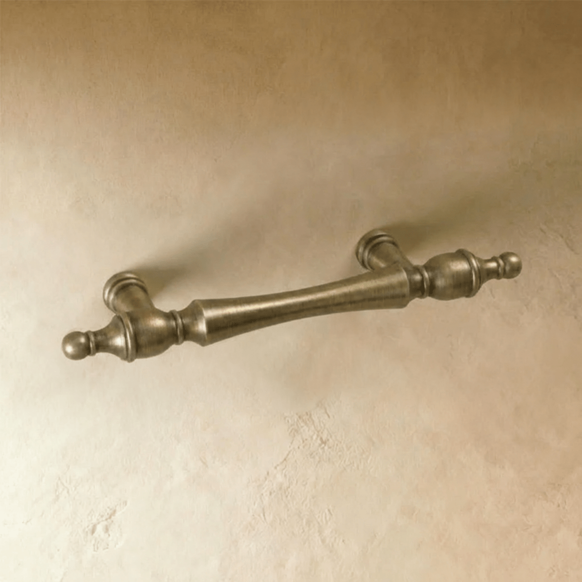 Brass-Finish Cabinet Knobs & Drawer Pulls, Modern Kitchen & Dresser Hardware, Light & Dark Gold, Set of 2, 1.1-6.3in