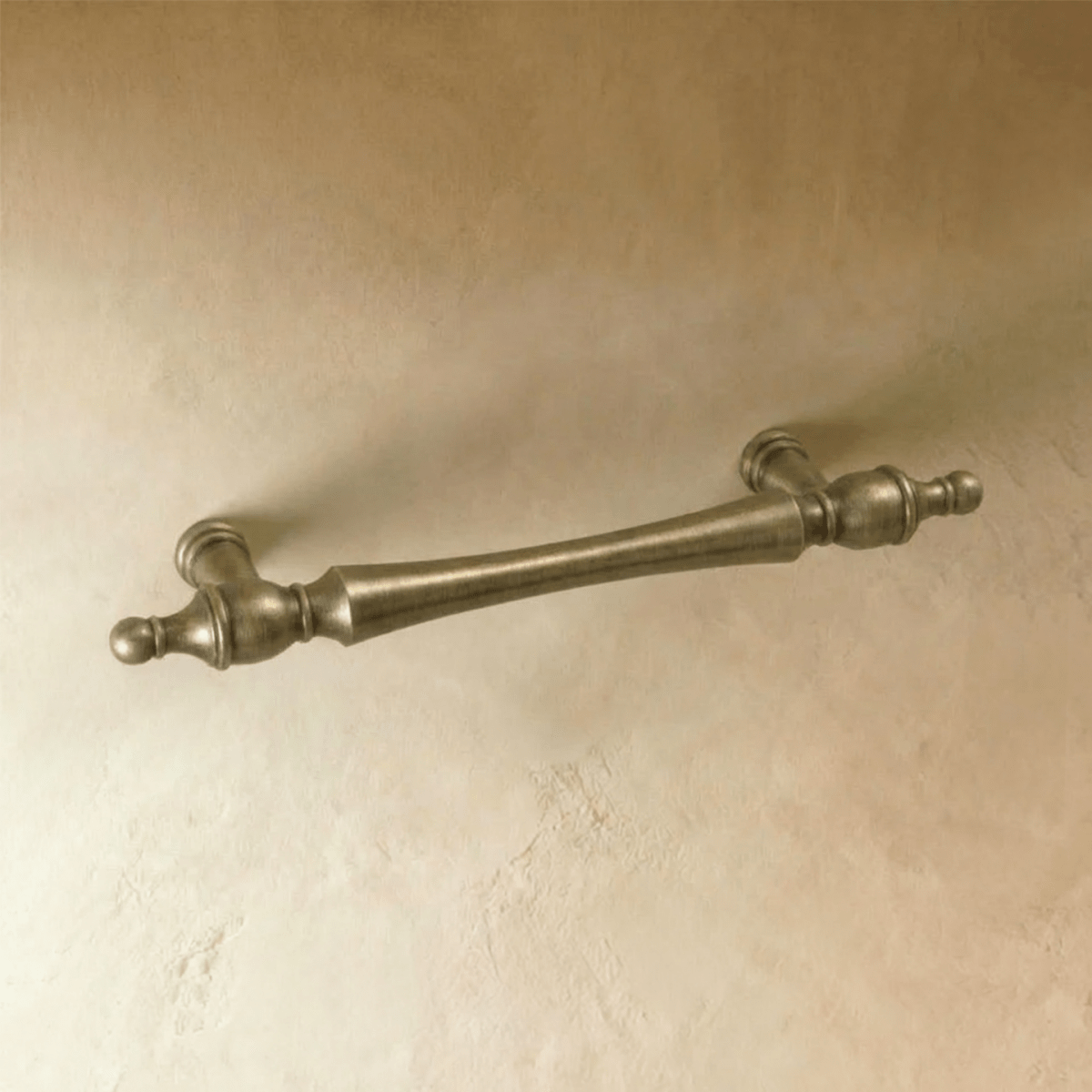 Brass-Finish Cabinet Knobs & Drawer Pulls, Modern Kitchen & Dresser Hardware, Light & Dark Gold, Set of 2, 1.1-6.3in