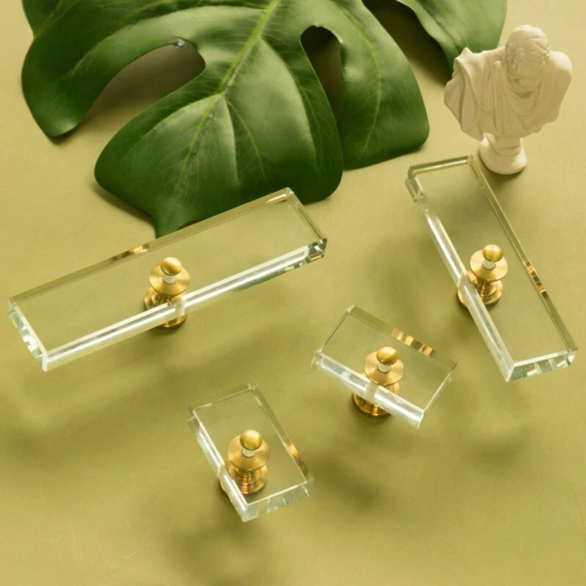 Glass Cabinet Knobs & Pull Bars, Classic Kitchen & Dresser Hardware, Clear & Black Glass, Set of 2 in 6 Sizes, 1.2-4.7in